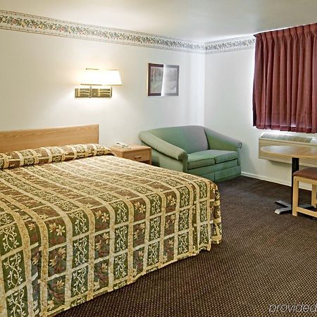 Americas Best Value Inn Mckinney Szoba fotó